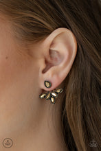 Load image into Gallery viewer, Paparazzi 🔆 A Force To BEAM Reckoned With - Brass Post Earrings
