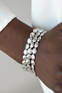 Paparazzi 🔆 Basic Bliss - Silver Bracelet