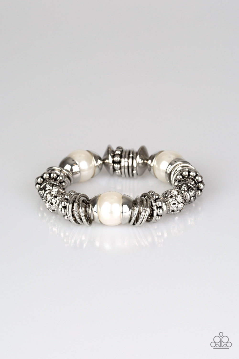 oak-sisters-jewelry-uptown-tease-white-bracelet-paparazzi-accessories-by-lisa
