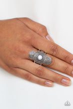 Load image into Gallery viewer, Paparazzi 🔆 Desert Mandalas - White Ring
