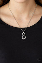 Load image into Gallery viewer, Paparazzi 🔆 Rockefeller Royal - White Necklace
