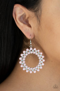 Paparazzi 🔆 Pearly Poise - Pink Earrings