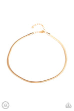 Load image into Gallery viewer, oak-sisters-jewelry-flat-out-fierce-gold-necklace-paparazzi-accessories-by-lisa
