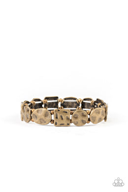 oak-sisters-jewelry-hammered-harmony-brass-bracelet-paparazzi-accessories-by-lisa