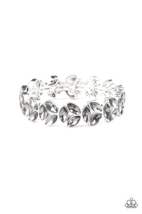 oak-sisters-jewelry-gilded-gardens-silver-bracelet-paparazzi-accessories-by-lisa