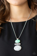 Load image into Gallery viewer, Paparazzi 🔆 Finding Balance - Green Necklace
