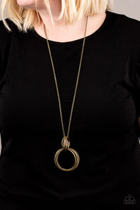 Paparazzi 🔆 My Ears Are Ringing - Brass Necklace