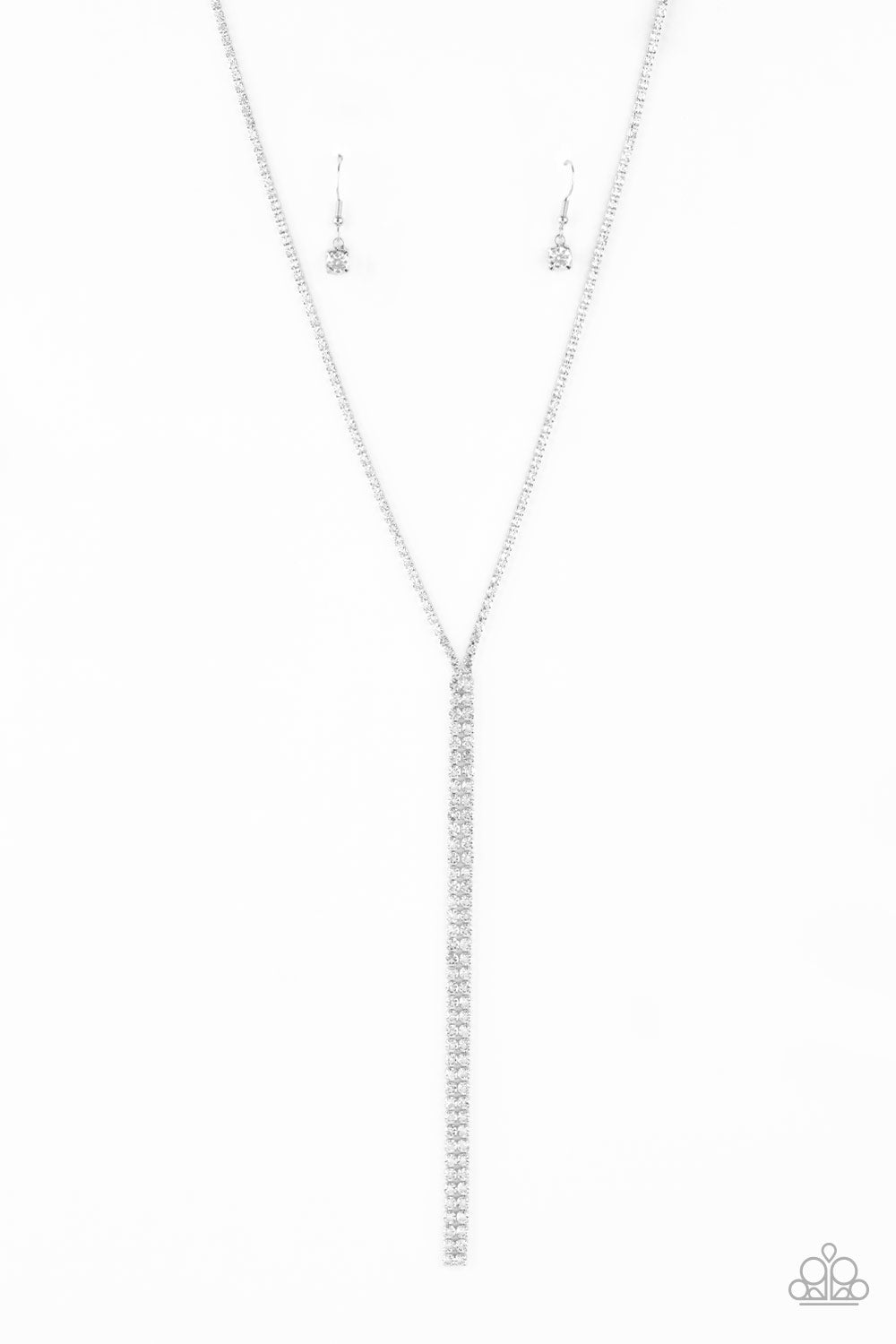 oak-sisters-jewelry-inner-starlight-white-necklace-paparazzi-accessories-by-lisa