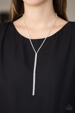 Load image into Gallery viewer, Paparazzi 🔆 Inner STARLIGHT - White Necklace
