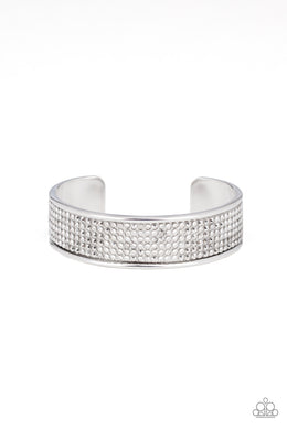 oak-sisters-jewelry-cant-believe-your-ice-silver-bracelet-paparazzi-accessories-by-lisa