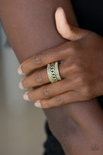 Load image into Gallery viewer, Paparazzi 🔆 Oh No She Didnt! - Brass Ring
