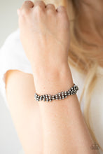 Load image into Gallery viewer, Paparazzi 🔆 Twists and Turns - Black Bracelet

