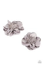 Load image into Gallery viewer, oak-sisters-jewelry-full-on-floral-silver-hair clip-paparazzi-accessories-by-lisa
