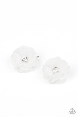 oak-sisters-jewelry-watch-me-bloom-white-hair clip-paparazzi-accessories-by-lisa