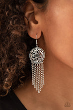 Load image into Gallery viewer, Paparazzi 🔆 Blissfully Botanical - Black Earrings
