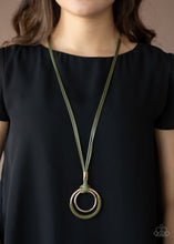 Load image into Gallery viewer, Paparazzi 🔆 Elliptical Essence - Green Necklace
