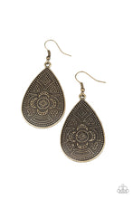 Load image into Gallery viewer, oak-sisters-jewelry-tribal-takeover-brass-earrings-paparazzi-accessories-by-lisa
