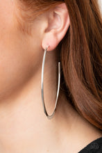 Load image into Gallery viewer, Paparazzi 🔆 Flatlined - Silver Earrings
