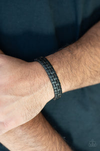 Paparazzi 🔆 Rugged Pioneer - Black Bracelet