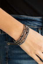 Load image into Gallery viewer, Paparazzi 🔆Fashionably Faceted - Black Bracelet
