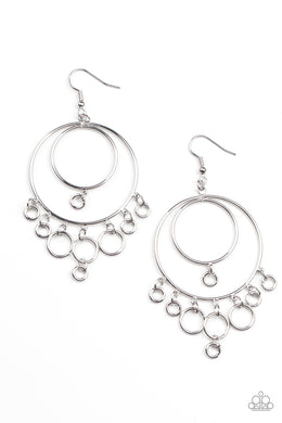 oak-sisters-jewelry-roundabout-radiance-silver-7495-paparazzi-accessories-by-lisa