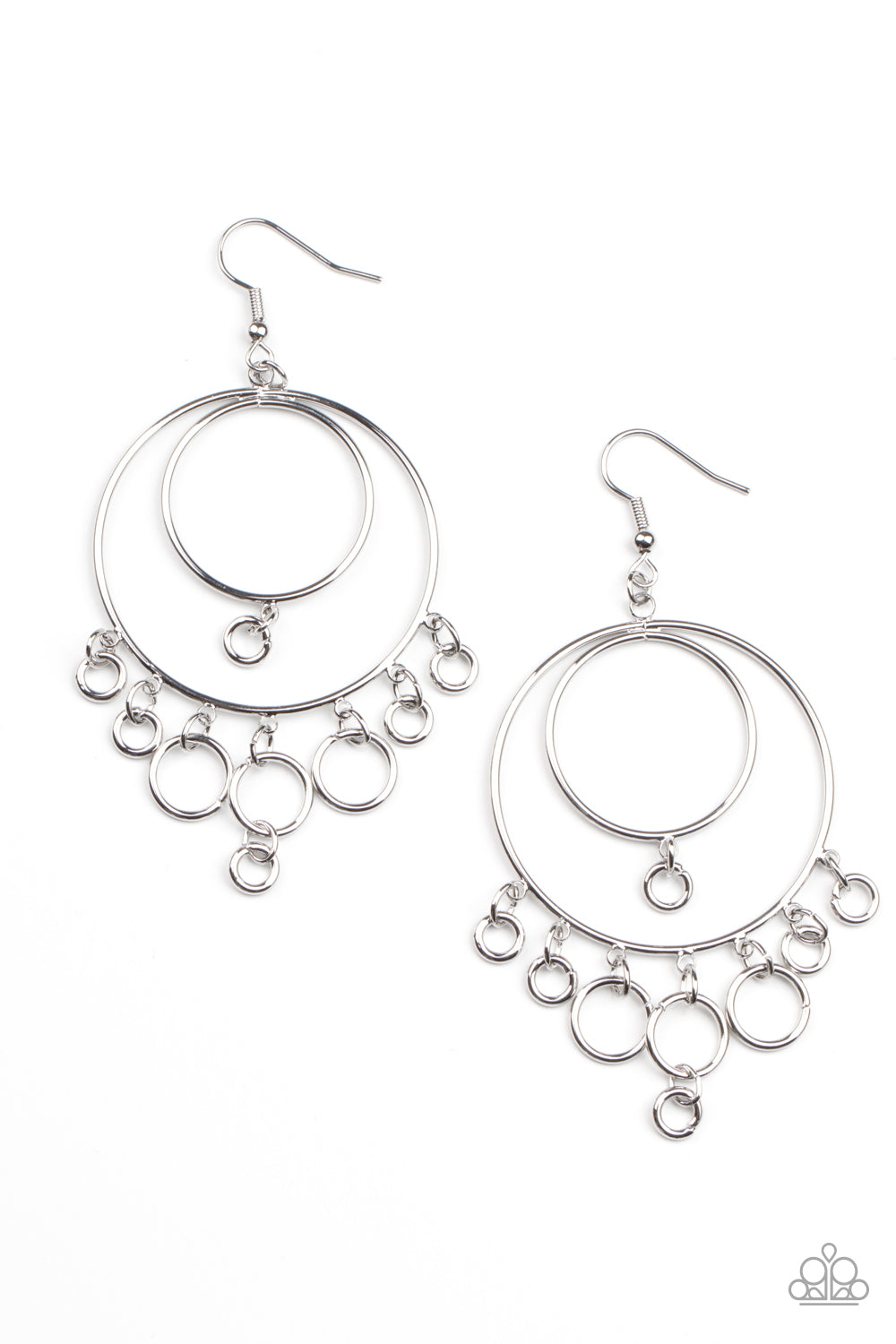 oak-sisters-jewelry-roundabout-radiance-silver-7495-paparazzi-accessories-by-lisa