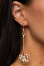 Load image into Gallery viewer, Paparazzi 🔆 Opulently Orchid - Rose Gold Earrings
