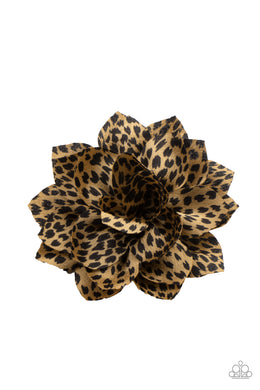 oak-sisters-jewelry-deep-in-the-jungle-multi-hair clip-paparazzi-accessories-by-lisa
