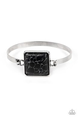oak-sisters-jewelry-turning-a-cornerstone-black-bracelet-paparazzi-accessories-by-lisa