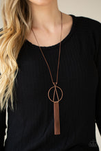 Load image into Gallery viewer, Paparazzi 🔆 Apparatus Applique - Copper Necklace
