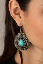 Load image into Gallery viewer, Paparazzi 🔆 Southwestern Soul - Brass Earrings
