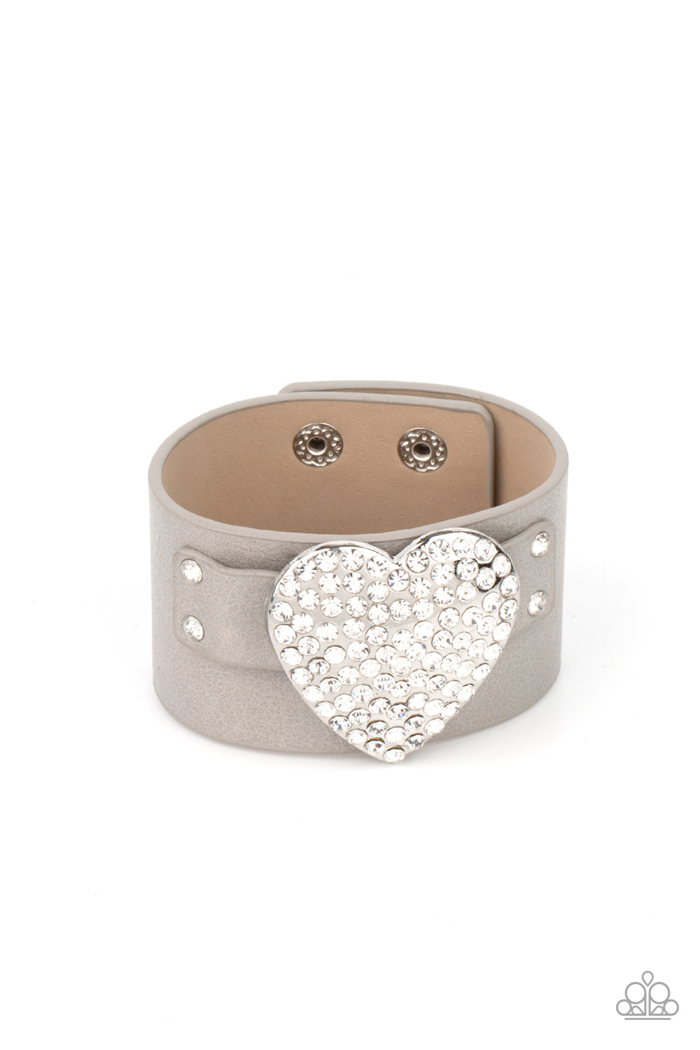 oak-sisters-jewelry-flauntable-flirt-silver-bracelet-paparazzi-accessories-by-lisa