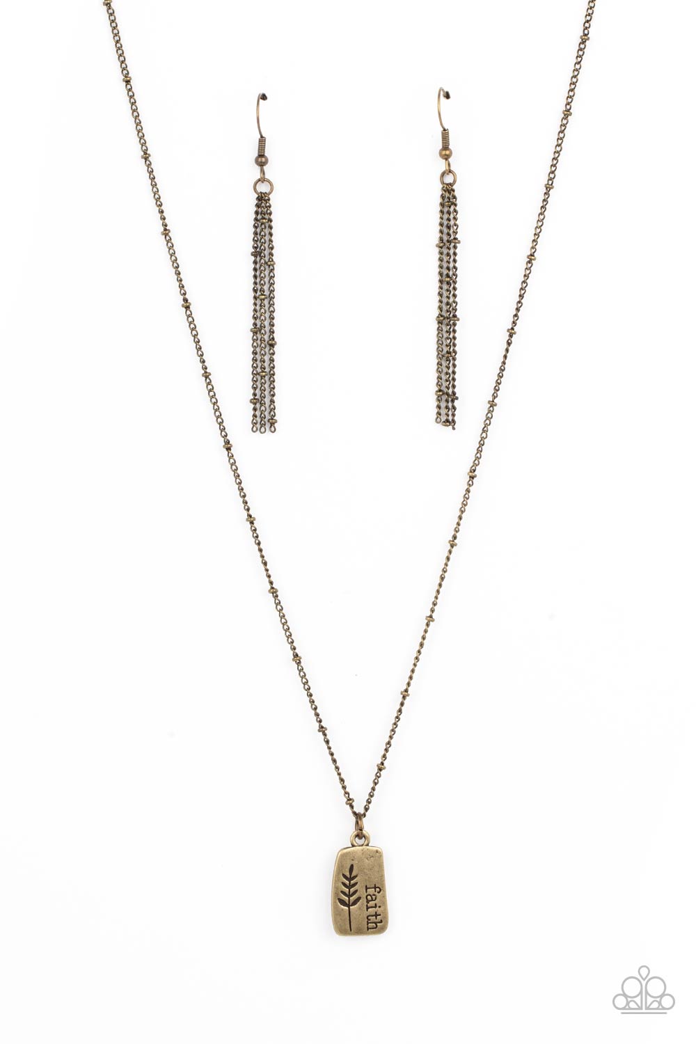 oak-sisters-jewelry-faith-over-fear-brass-necklace-paparazzi-accessories-by-lisa