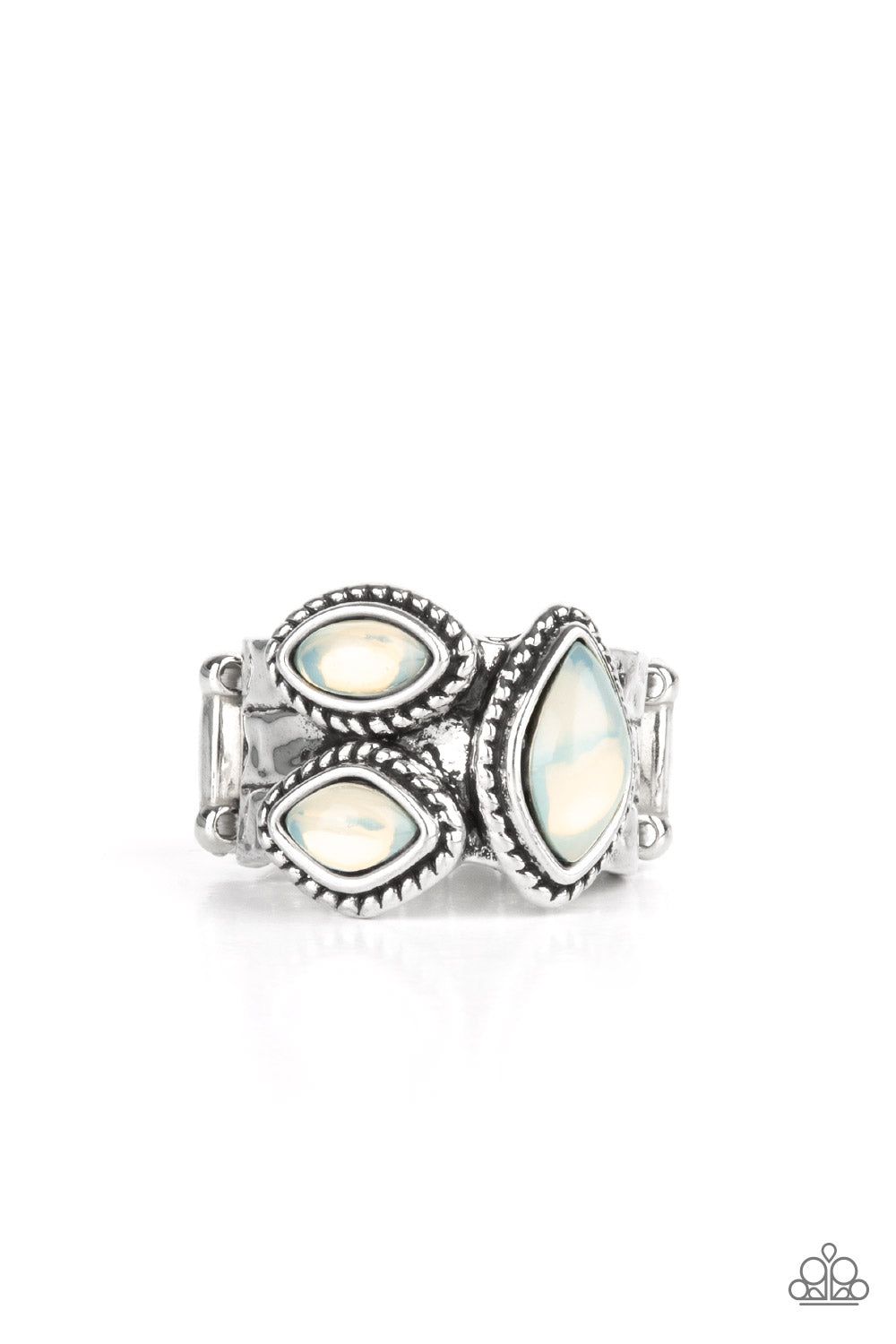 oak-sisters-jewelry-the-charisma-collector-white-ring-paparazzi-accessories-by-lisa