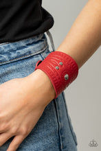 Load image into Gallery viewer, Paparazzi 🔆 Orange County - Red Bracelet
