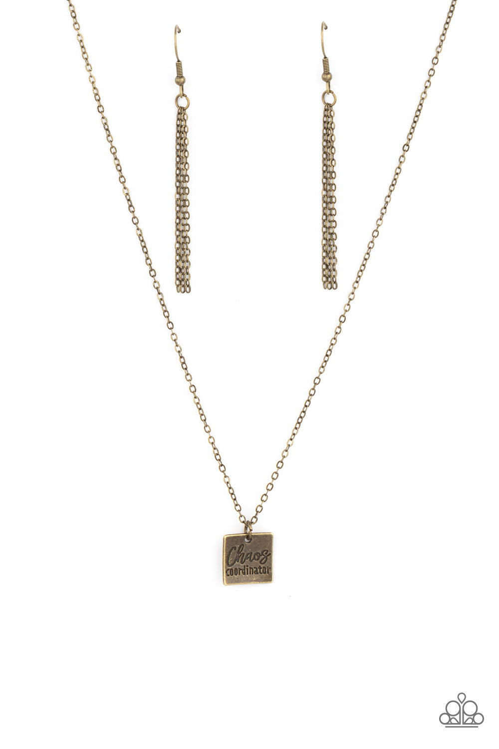 oak-sisters-jewelry-chaos-coordinator-brass-necklace-paparazzi-accessories-by-lisa