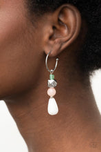 Load image into Gallery viewer, Paparazzi 🔆 Boulevard Stroll - Multi Earrings
