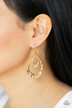Load image into Gallery viewer, Paparazzi 🔆 Museum Muse - Gold Earrings

