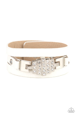 oak-sisters-jewelry-ultra-urban-white-bracelet-paparazzi-accessories-by-lisa