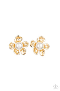 oak-sisters-jewelry-apple-blossom-pearls-gold-post earrings-paparazzi-accessories-by-lisa