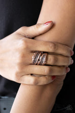 Load image into Gallery viewer, Paparazzi 🔆 Inner FLIGHT - Copper Ring
