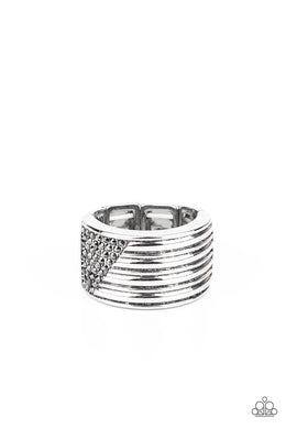 oak-sisters-jewelry-legendary-lineup-silver-ring-paparazzi-accessories-by-lisa