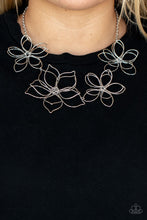 Load image into Gallery viewer, Paparazzi 🔆 Flower Garden Fashionista - Silver Necklace
