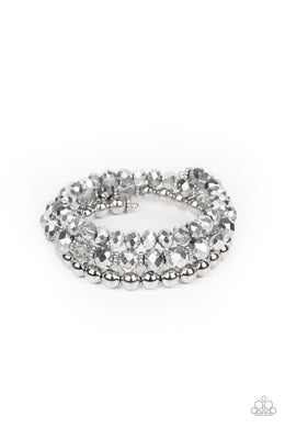 oak-sisters-jewelry-gimme-gimme-silver-bracelet-paparazzi-accessories-by-lisa