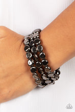 Load image into Gallery viewer, Paparazzi 🔆 HAUTE Stone - Black Bracelet
