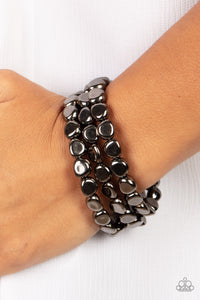Paparazzi 🔆 HAUTE Stone - Black Bracelet