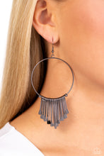 Load image into Gallery viewer, Paparazzi 🔆 The Little Dipper - Black Earrings
