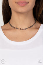 Load image into Gallery viewer, Paparazzi 🔆 Keepin it Chic - Black Necklace
