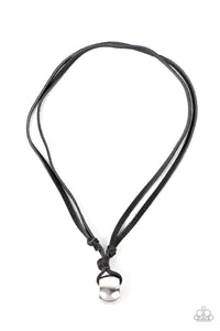 oak-sisters-jewelry-winslow-wrangler-black-necklace-paparazzi-accessories-by-lisa