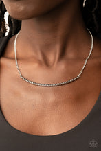 Load image into Gallery viewer, Paparazzi 🔆 Collar Poppin Sparkle - Silver Necklace
